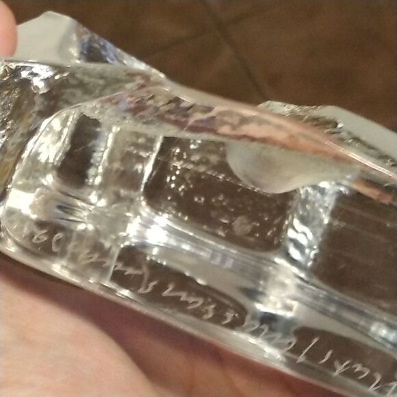 River Otter Etched Crystal Sculpture by Mats Jonasson - Picture 11 of 13